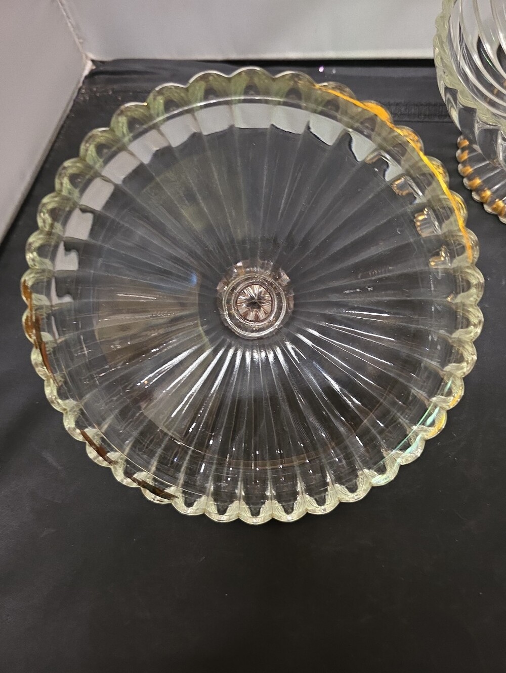 Vintage Jeannette Glass National Covered Candy Nut Dish Gold Trim 1950s MCM - Picture 6 of 6